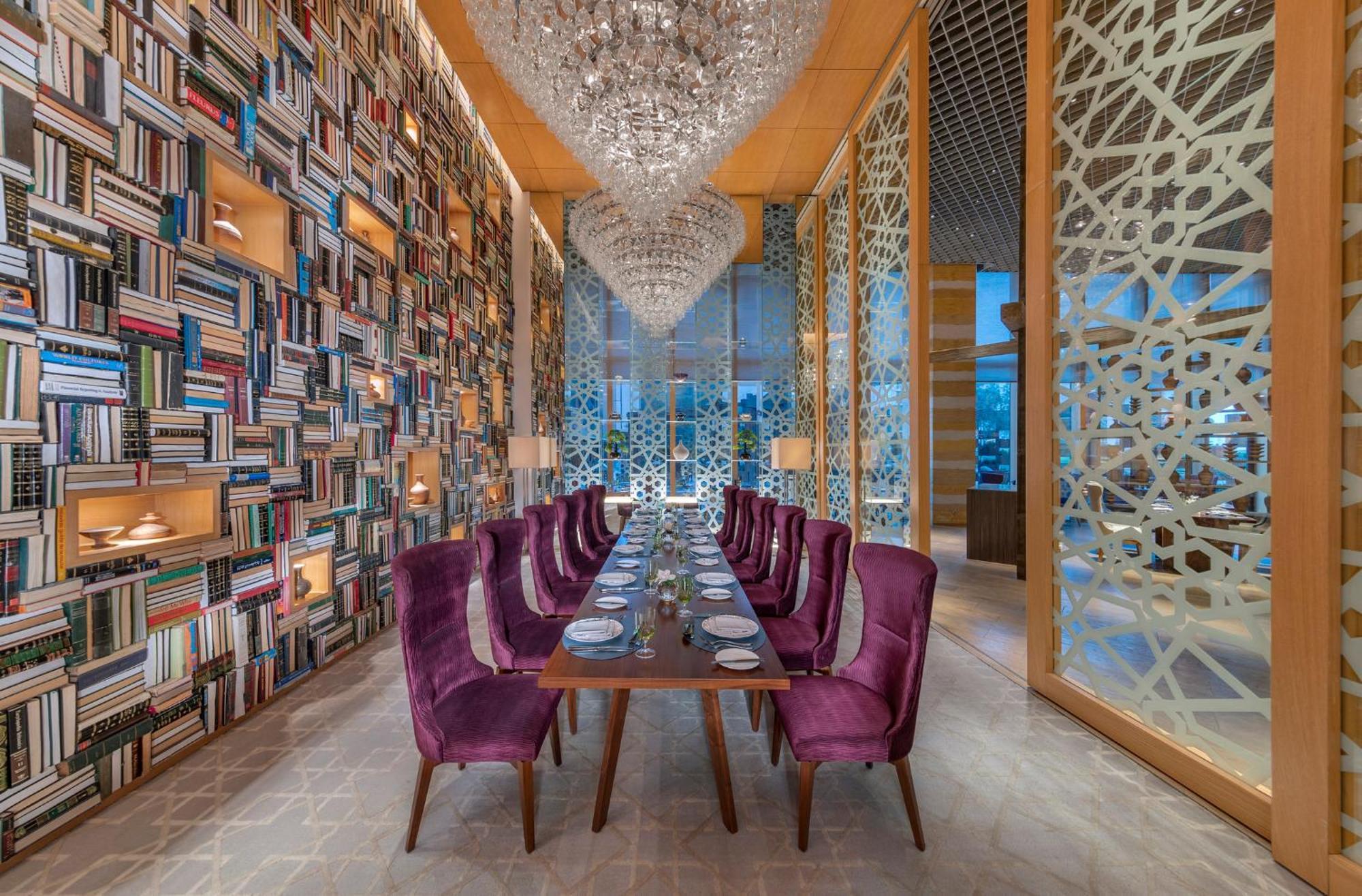 Mandarin Oriental Al Faisaliah, Riadh Exterior foto Library at The Address