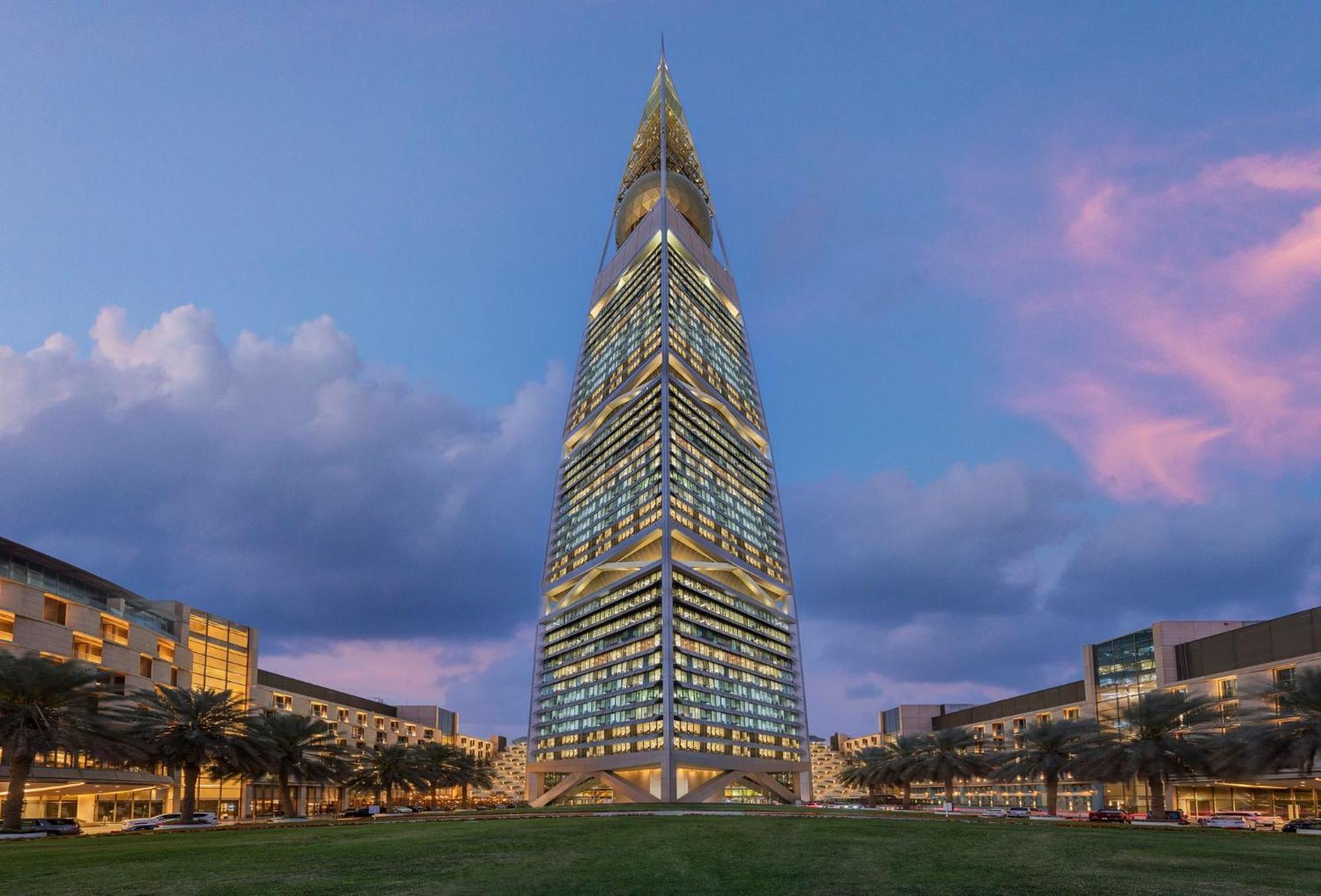 Mandarin Oriental Al Faisaliah, Riadh Exterior foto The Ritz-Carlton, DIFC